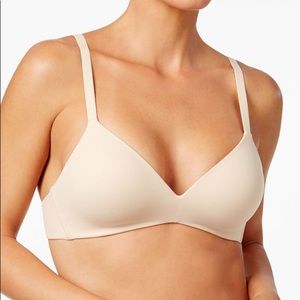 NWT Wacoal How Perfect Soft Cup Contour Bra 32B